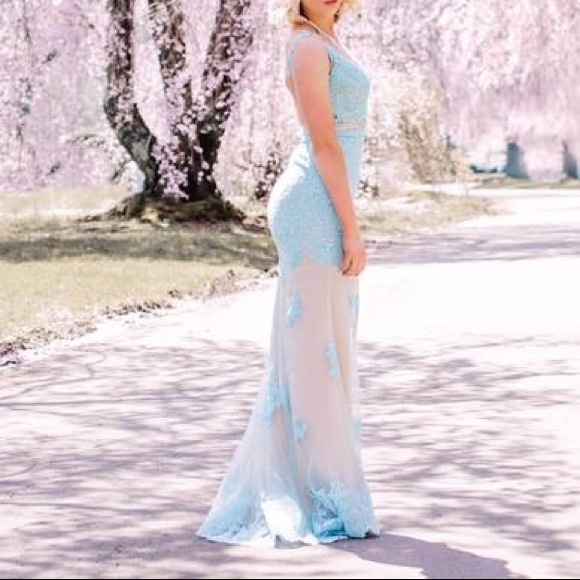 one of a kind prom dresses 2019